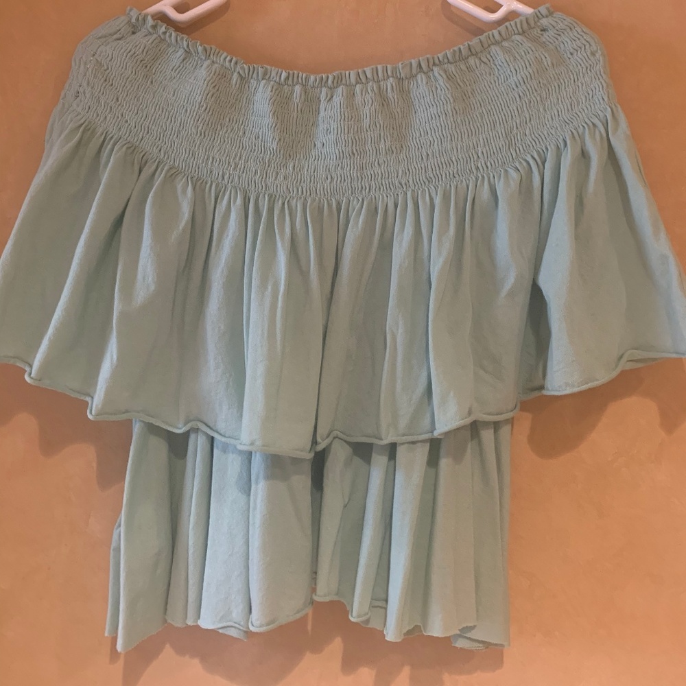 NWT Michelle by Commune - Von Maur - Smocked top